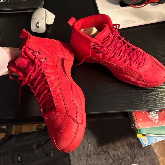 JORDAN 12 RED SHOES - Picture 2 of 3